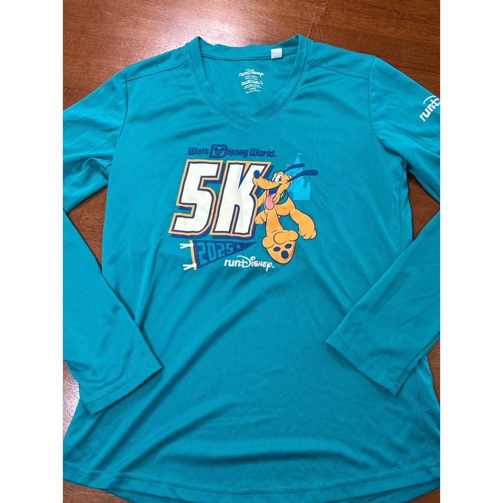 runDisney Walt Disney World 5K Shirt Adult Small Teal Pluto 2025 Long Sleeve